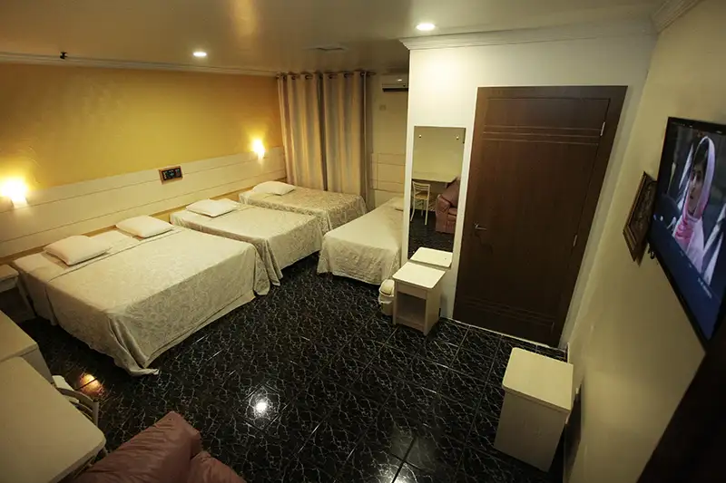 Quarto Quíntuplo Casal